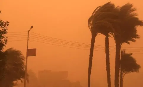 رياح قوية وزوابع رملية في الولايات الجنوبية