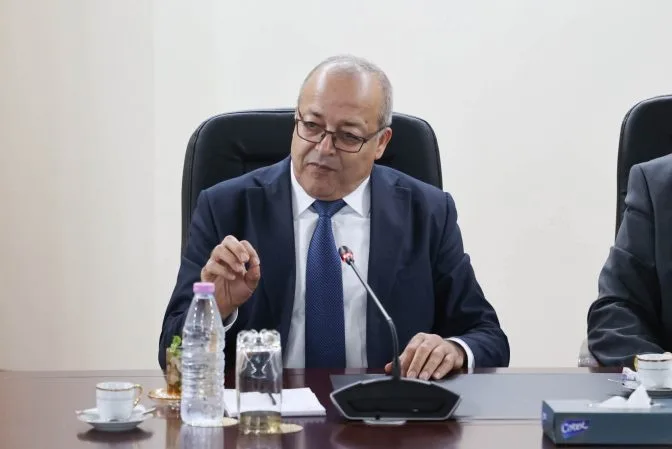 وزير الاتصال لمدراء القنوات التلفزيونية: المواطن يجب أن يكون أولوية
