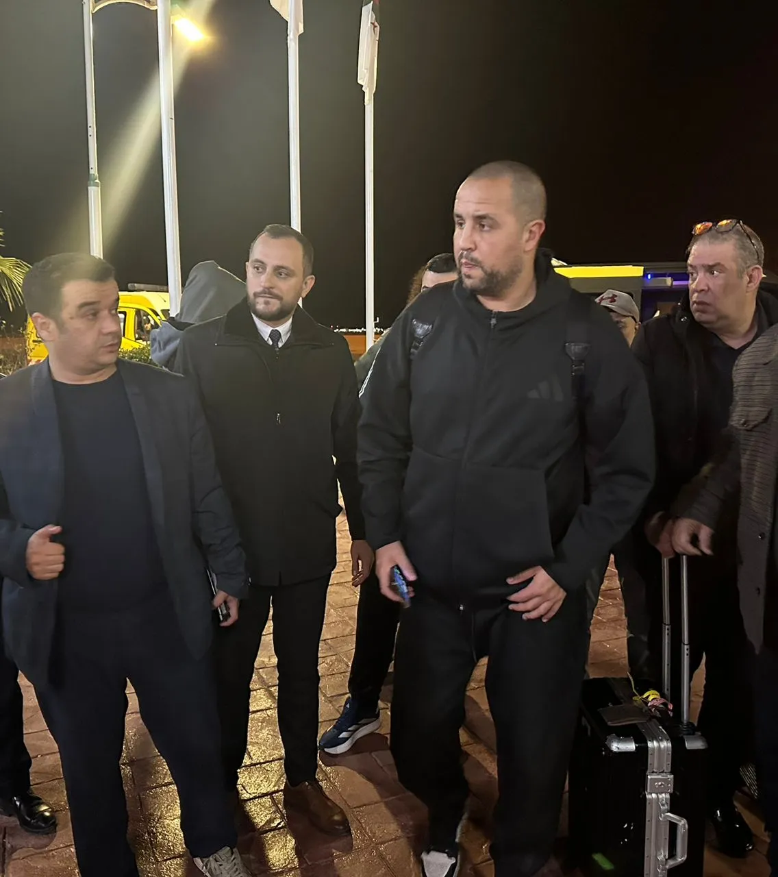 مجيد بوقرة يحل بعنابة لتشييع جثمان والده